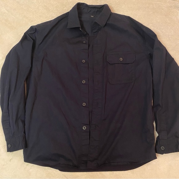 Uniqlo button down longsleeve shirt - Picture 1 of 7